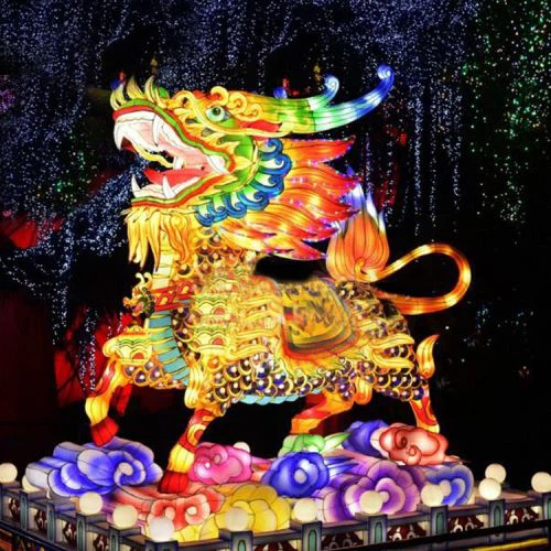 Kõige populaarsem professionaalne Hiina festival kaunistavad Hiina siidlaternat