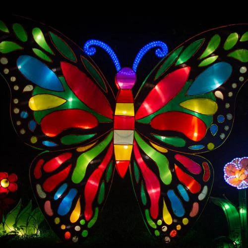 New Lantern Show festival aiaväljapanekuks