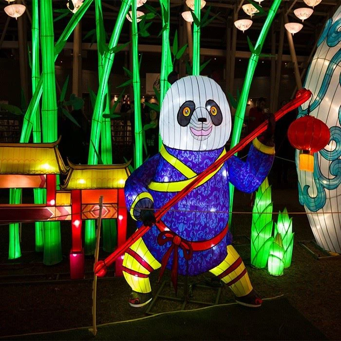 Amusement Animal Lovely Kiddie Panda For Lantern Show