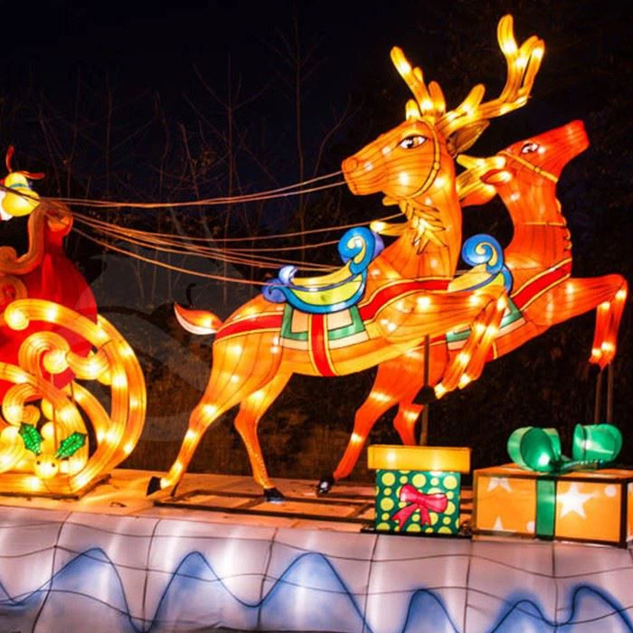 Christmas Lantern Decor